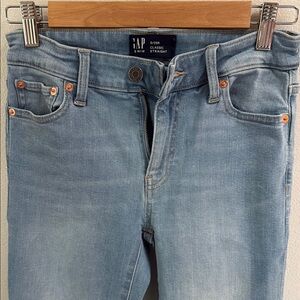 GAP Blue classic straight Leg Jeans with stretch